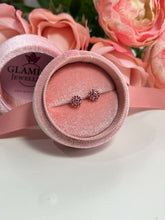 Pink mini flower stud earrings