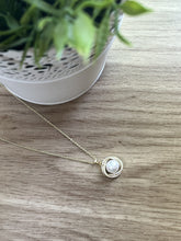 Geometric Whirlpool Pearl Necklace