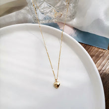 Gold heart necklace