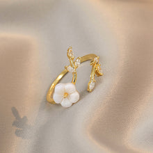 White shell flower branch ring